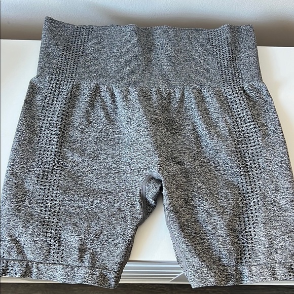 Pants - NVGTN Dupe High Waisted Workout Shorts Size Medium